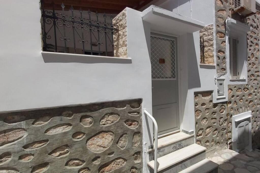 Syros Stone Yard House Villa Ermoupoli Exteriör bild